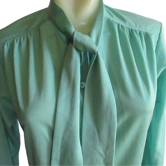 Medium True Vintage Boho Secretary Tie-Neck Blouse Long Sleeve Green USA 1970's - Picture 1 of 5